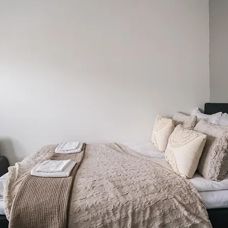 Cozy At Prime Location By Booklapland Daire *