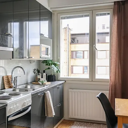 Daire Cozy At Prime Location By Booklapland