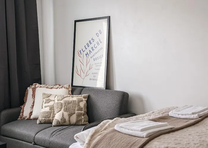 Cozy At Prime Location By Booklapland Apartamento *